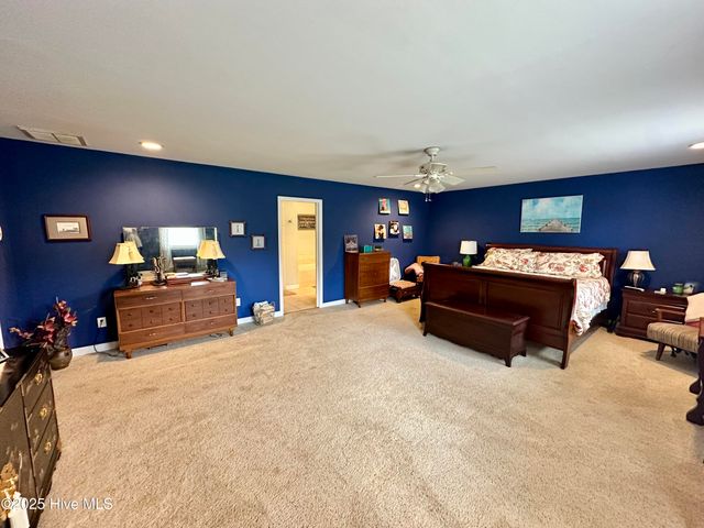 16 Port Side Lane, Belhaven, NC 27810