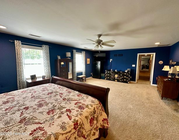 16 Port Side Lane, Belhaven, NC 27810