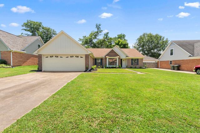 6337 EASTBRIER DR, Bartlett, TN 38135