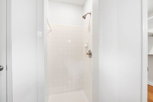 6337 EASTBRIER DR, Bartlett, TN 38135