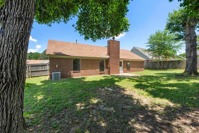 6337 EASTBRIER DR, Bartlett, TN 38135