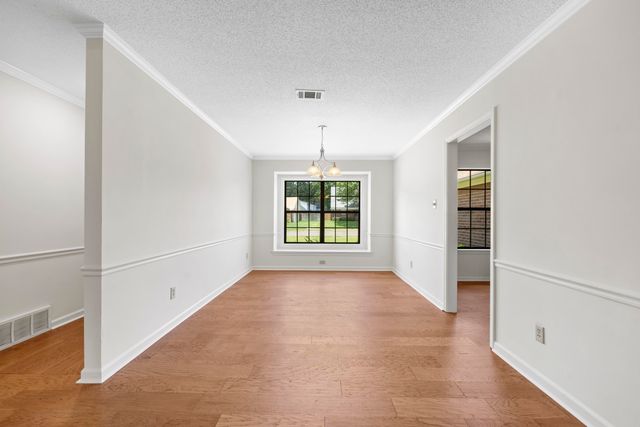 6337 EASTBRIER DR, Bartlett, TN 38135