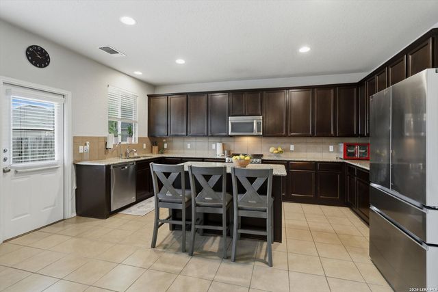 711 Rio Cactus Way, San Antonio, TX 78260