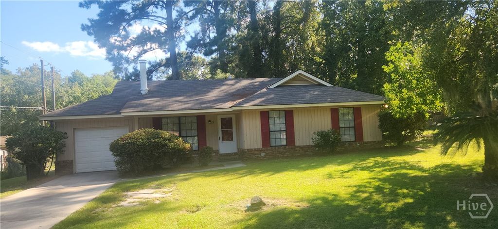 3 Davidson Avenue, Savannah, GA 31419