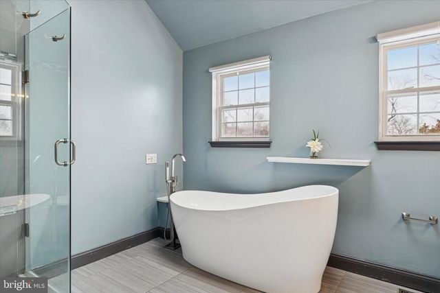 1003 CLOVER MILL CIR, Collegeville, PA 19426