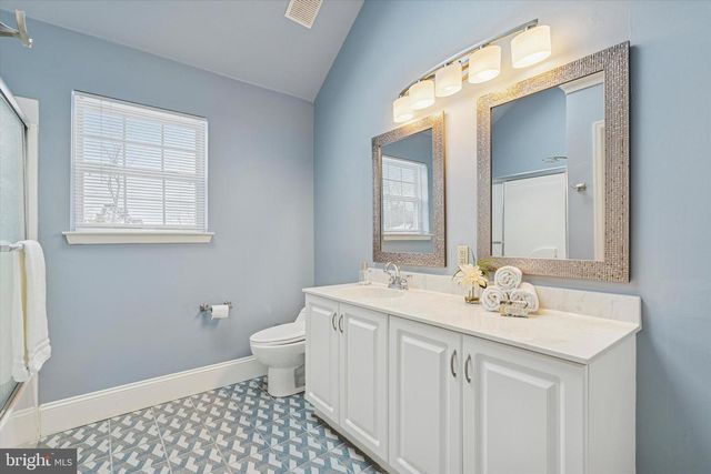 1003 CLOVER MILL CIR, Collegeville, PA 19426