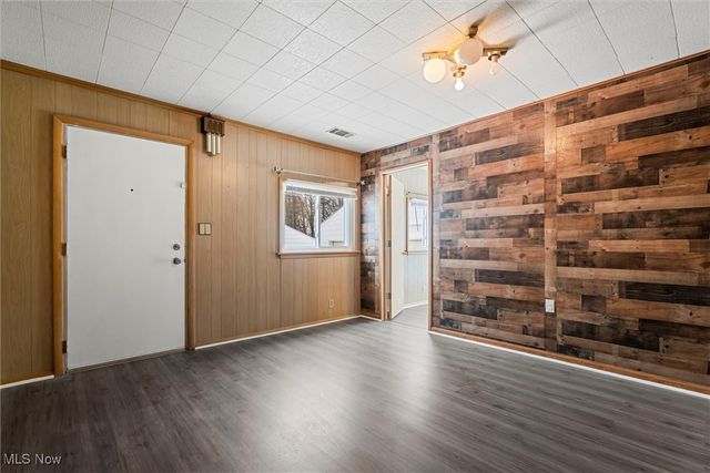 1937 Highlawn Avenue, Youngstown, OH 44509