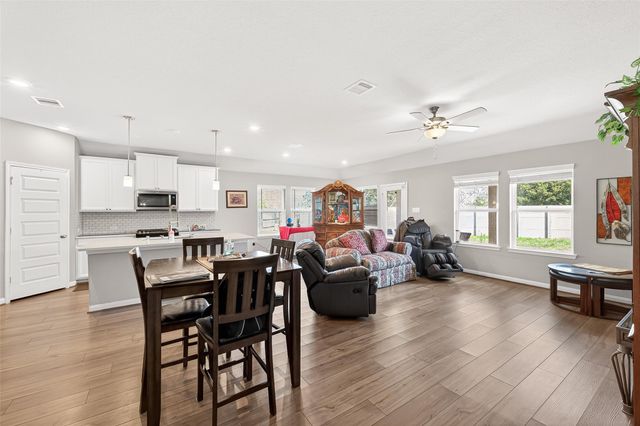 627 Ellwood Terrace Lane, Richmond, TX 77406