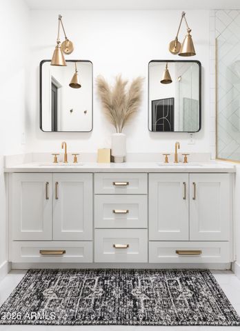 3830 E DEVONSHIRE Avenue, Phoenix, AZ 85018