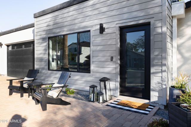 3830 E DEVONSHIRE Avenue, Phoenix, AZ 85018