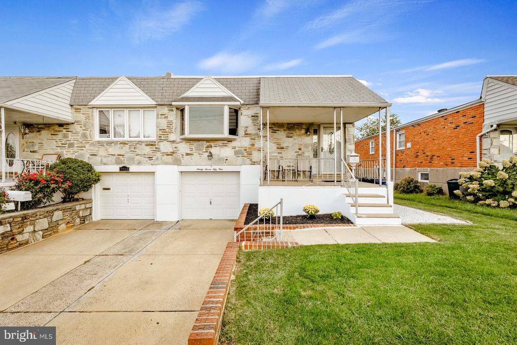9751 CLARK ST, PHILADELPHIA, PA 19115 — photo 2