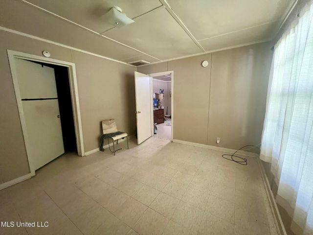 602 S Bayou Avenue, Cleveland, MS 38732