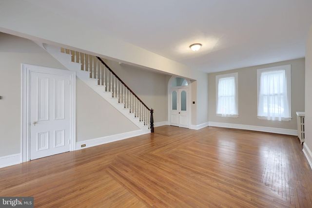 536 E KING ST, Lancaster, PA 17602