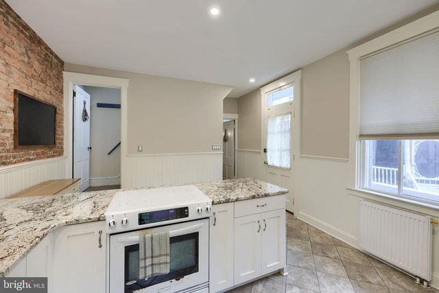 536 E KING ST, Lancaster, PA 17602