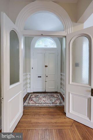 536 E KING ST, Lancaster, PA 17602