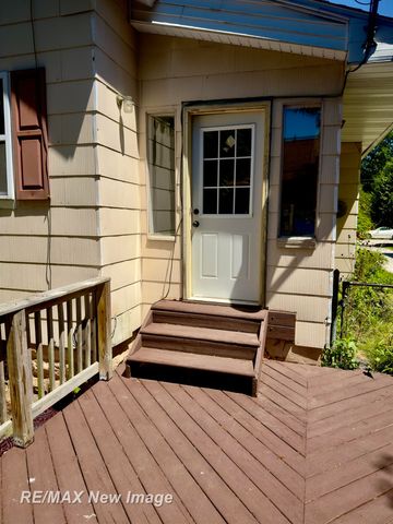 200 Raymond Street, Bay City, MI 48706
