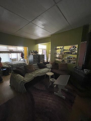 805 E Holland Avenue, Alpine, TX 79830