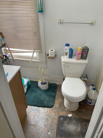 805 E Holland Avenue, Alpine, TX 79830