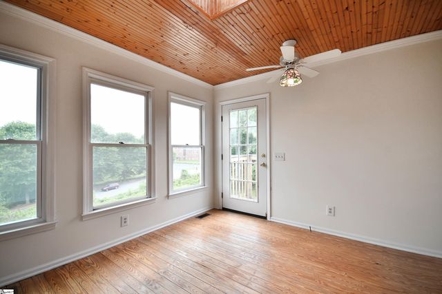304 N 1st Street, Easley, SC 29640
