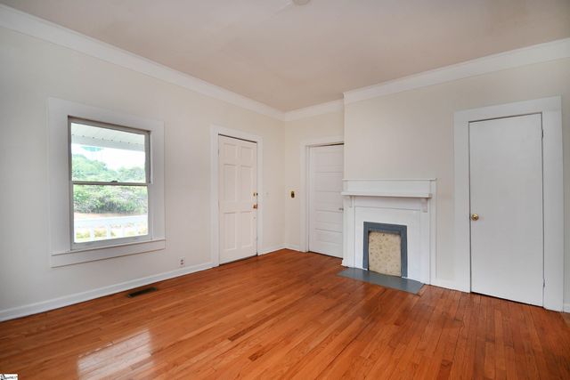 304 N 1st Street, Easley, SC 29640