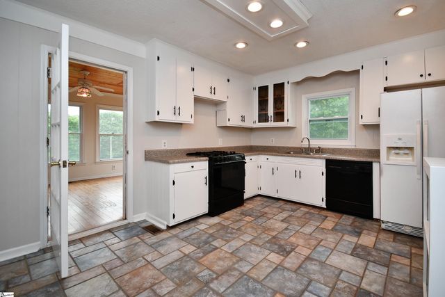 304 N 1st Street, Easley, SC 29640