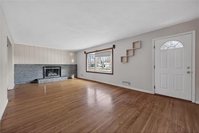 207 Edgemere Drive, Greece, NY 14612