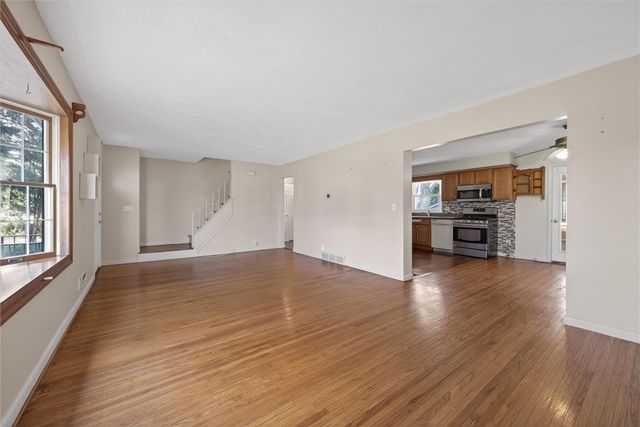 207 Edgemere Drive, Greece, NY 14612