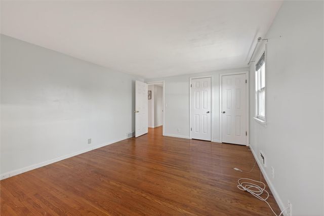 207 Edgemere Drive, Greece, NY 14612