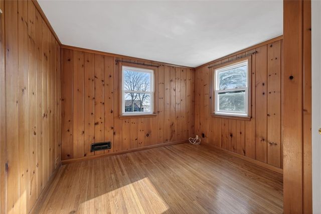 207 Edgemere Drive, Greece, NY 14612