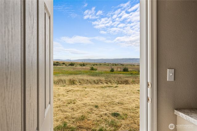 261 Flying Rock Road, Ellensburg, WA 98926