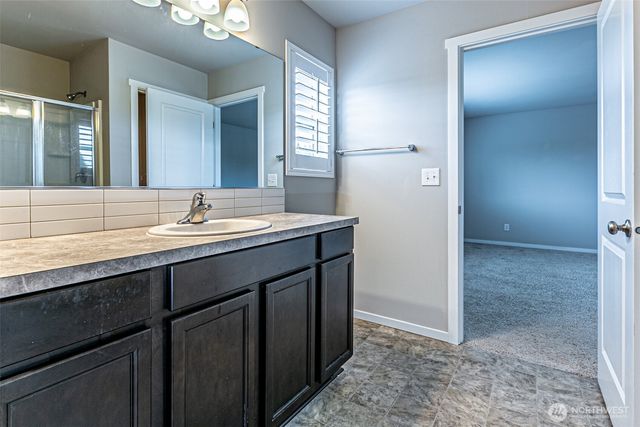 2928 Mahogany Street NE, Lacey, WA 98516