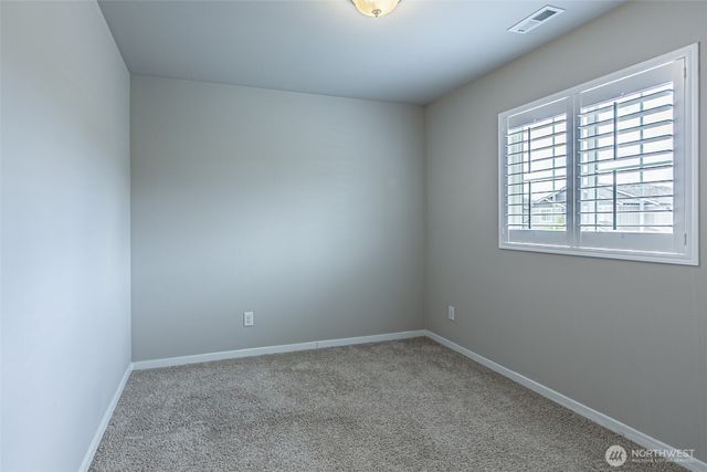 2928 Mahogany Street NE, Lacey, WA 98516