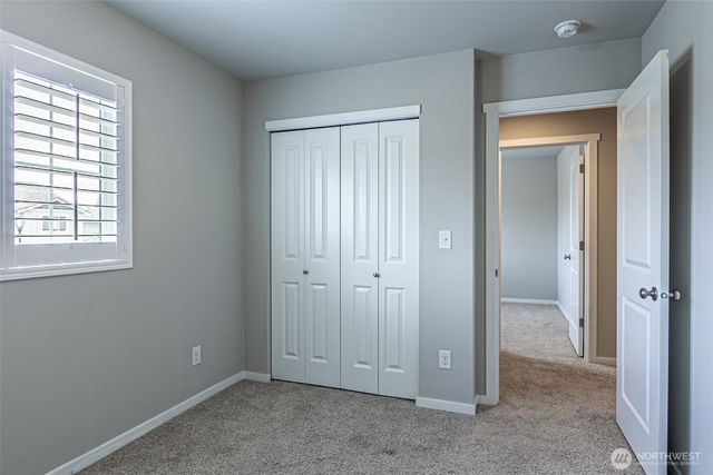 2928 Mahogany Street NE, Lacey, WA 98516