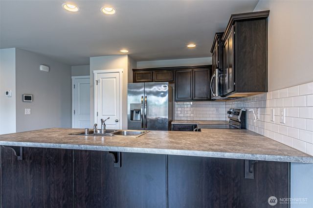 2928 Mahogany Street NE, Lacey, WA 98516
