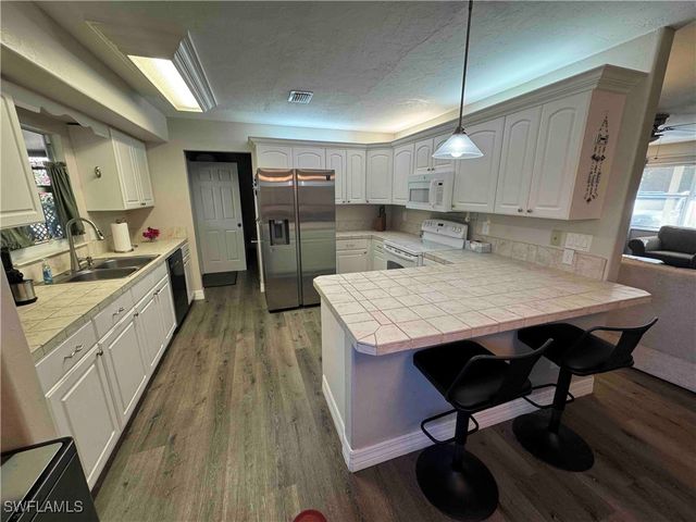 203 Esther ST, Naples, FL 34104