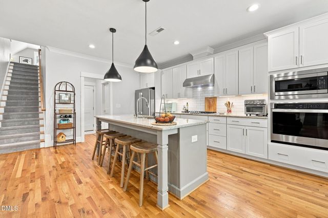 208 Tobacco Road, Pittsboro, NC 27312