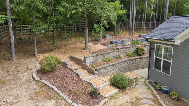 208 Tobacco Road, Pittsboro, NC 27312