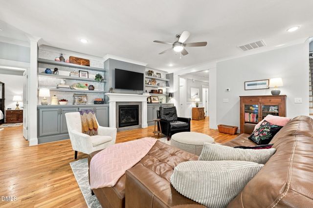 208 Tobacco Road, Pittsboro, NC 27312