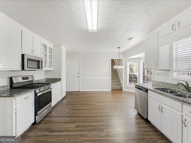 117 Avalon Drive, Mcdonough, GA 30252