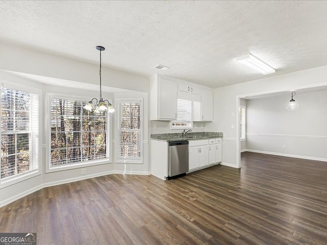 117 Avalon Drive, Mcdonough, GA 30252