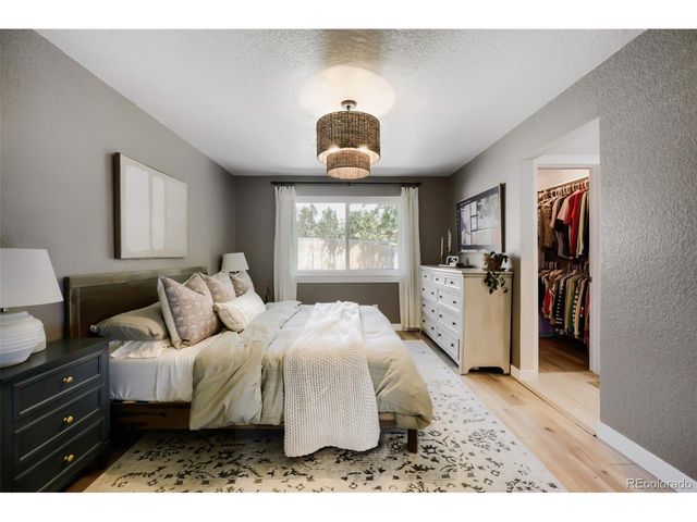 8361 Quay Dr, Arvada, CO 80003