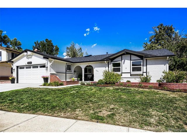 8361 Quay Dr, Arvada, CO 80003