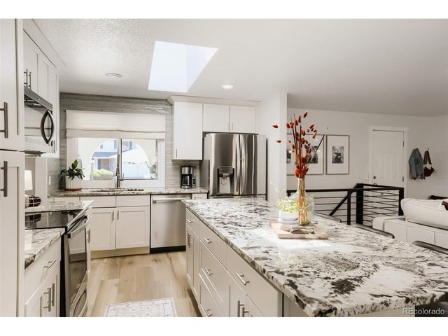 8361 Quay Dr, Arvada, CO 80003