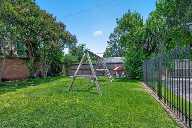 1220 Shadowdale Drive 6, Houston, TX 77043