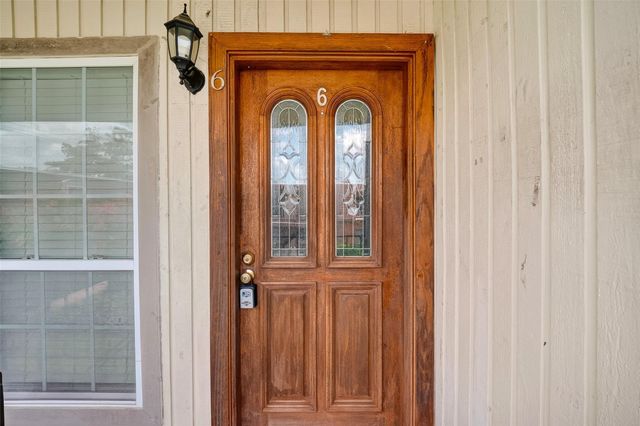 1220 Shadowdale Drive 6, Houston, TX 77043