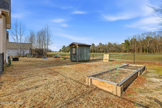 205 Pear Tree Lane, Pikeville, NC 27863