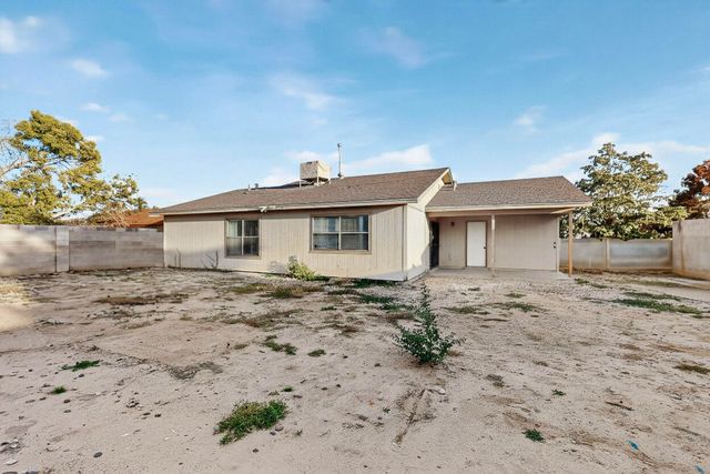 469 Wagon Train Drive SE, Rio Rancho, NM 87124