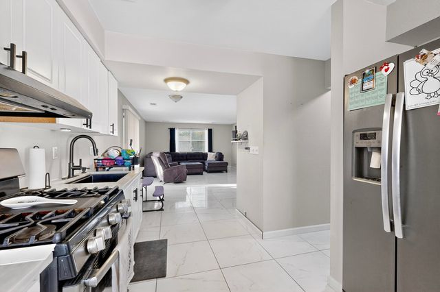 469 Wagon Train Drive SE, Rio Rancho, NM 87124