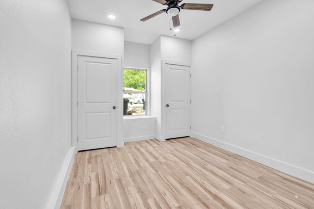 5620 Hiett Court, Fort Worth, TX 76112