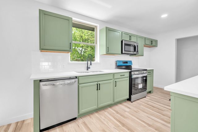 5620 Hiett Court, Fort Worth, TX 76112